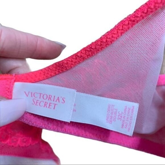 Victoria's Secret Lined Demi Bra Women 32C Hot Pink Lace Rhinestones - Picture 3 of 5